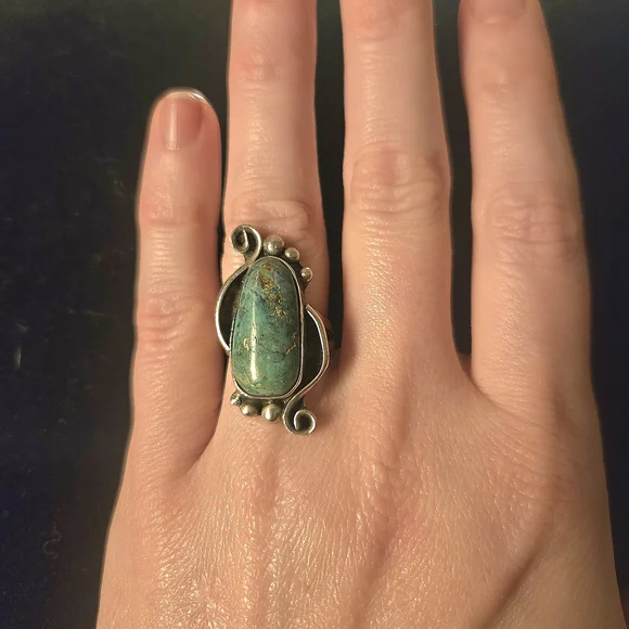 70s Southwest Turquoise & Sterling Silver Ring - Picture 1 of 5